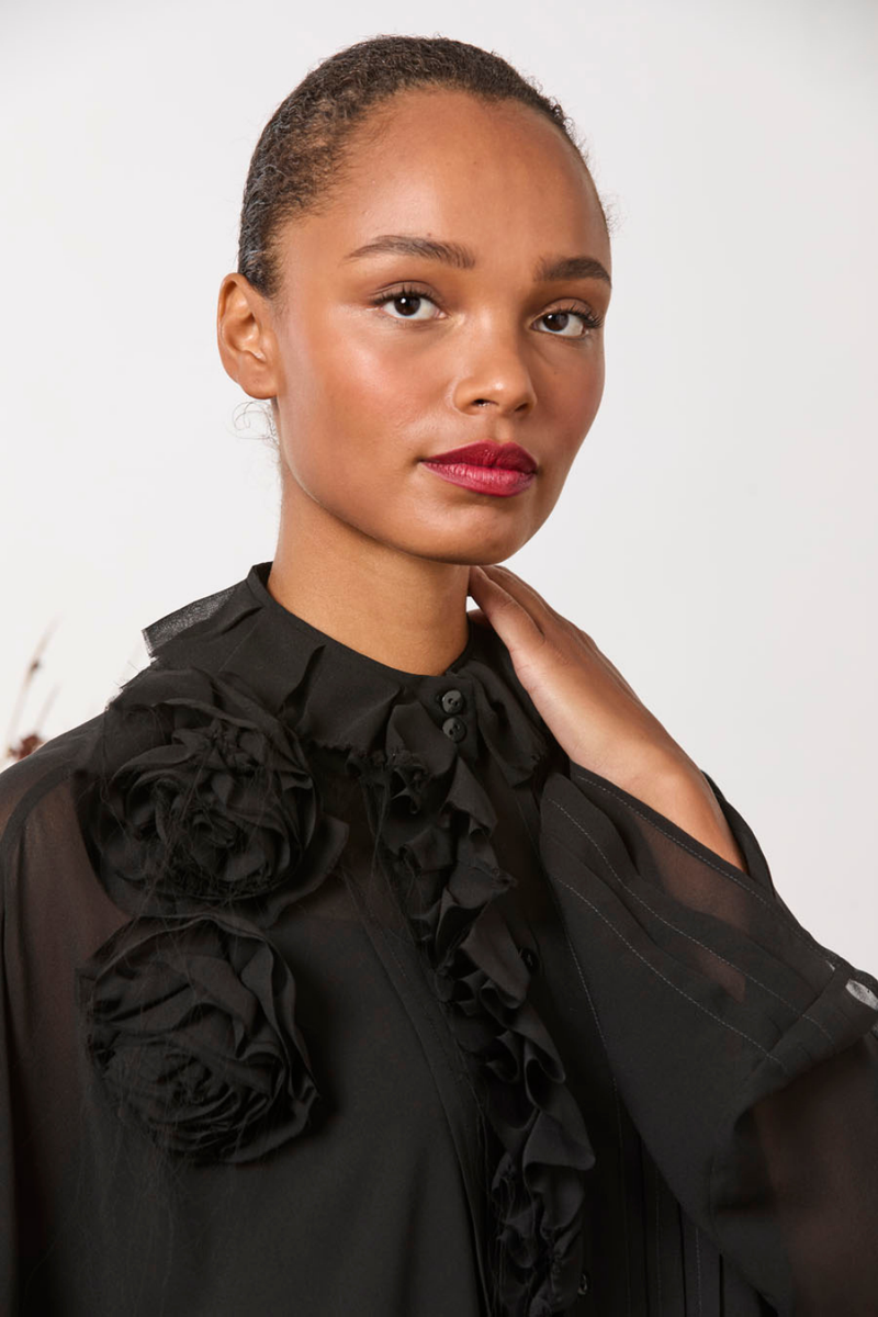 M.A.Dainty Whisper Top Black