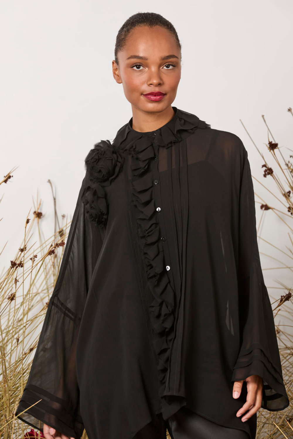 M.A.Dainty Whisper Top Black