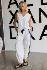 Alexandra Aladin Pant White