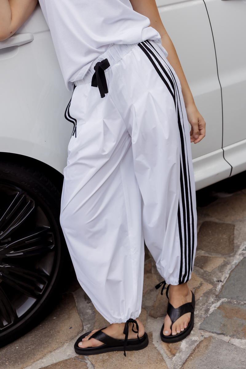 Alexandra Aladin Pant White